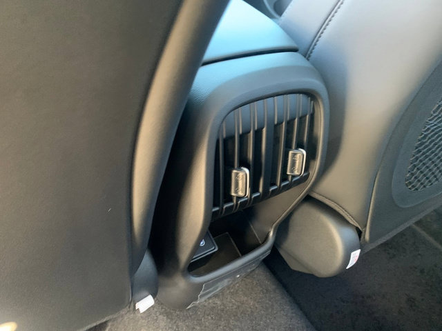 New 2027 Hyundai Kona Limited AWD/4WD image 14