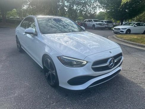 Used 2023 Mercedes-Benz C 300 4MATIC Sedan image 3