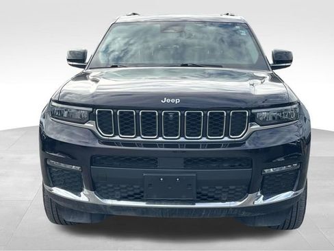 Used 2022 Jeep Grand Cherokee L Limited w/ Luxury Tech Group II image 2