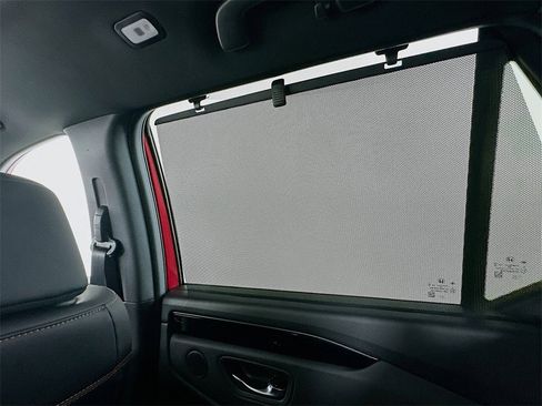 New 2025 Honda Pilot TrailSport image 28