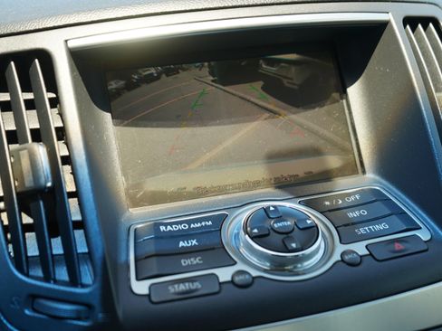 Used 2012 INFINITI G25 Journey RWD image 11