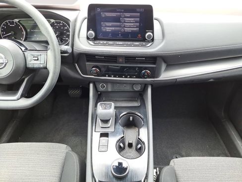 Used 2023 Nissan Rogue SV AWD/4WD image 12