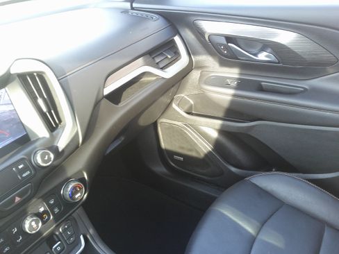 Used 2021 GMC Terrain SLT w/ Infotainment Package II image 31