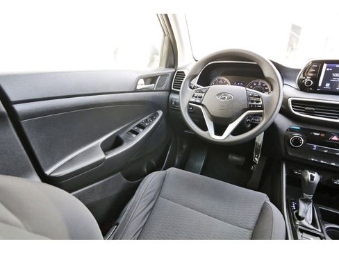 Used 2019 Hyundai Tucson SE image 10