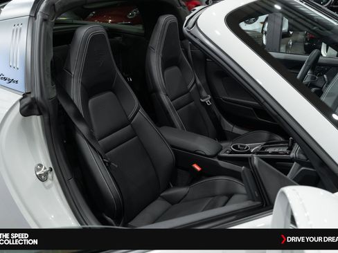 Used 2025 Porsche 911 Targa 4 GTS image 21