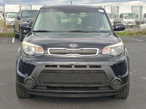 Used 2016 Kia Soul image 2