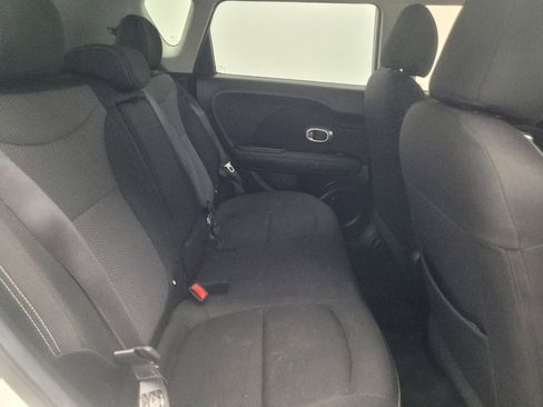Used 2019 Kia Soul + FWD image 19