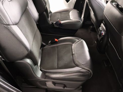 Used 2022 Ford Explorer ST w/ ST Street Pack image 15