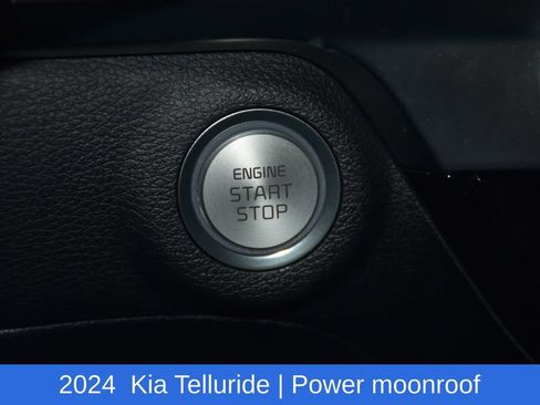 Used 2024 Kia Telluride AWD image 17