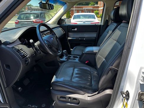 Used 2014 Ford Flex SEL w/ Equipment Group 202A AWD/4WD image 11