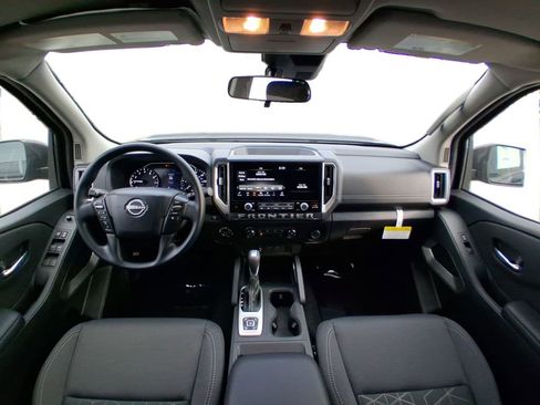 New 2026 Nissan Frontier SV image 11