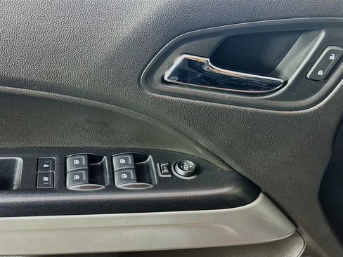 Used 2017 Chevrolet Colorado LT w/ LT Convenience Package RWD image 20