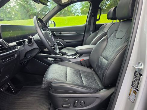 Used 2024 Kia Telluride SX Prestige X-Pro AWD/4WD image 8