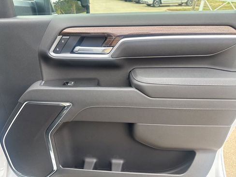 New 2026 Chevrolet Silverado 3500 LT w/ All Star Edition image 19