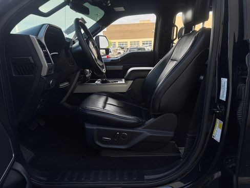 Used 2018 Ford F150 Lariat w/ Equipment Group 502A Luxury image 14