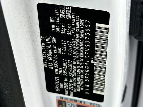 Used 2022 Kia Sorento LX image 23