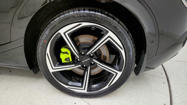 Used 2023 Kia EV6 GT AWD/4WD image 84