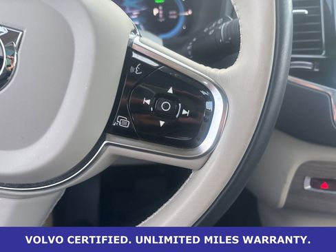 Certified 2024 Volvo XC90 T8 Ultimate w/ Protection Package Premier image 25