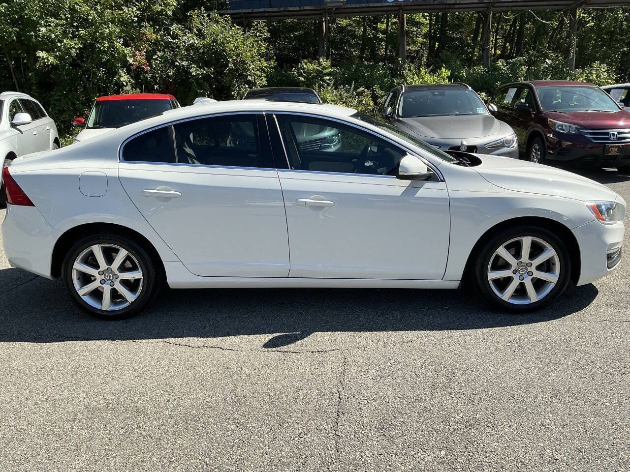 Used 2016 Volvo S60 T5 Premier w/ Convenience Package FWD image 4