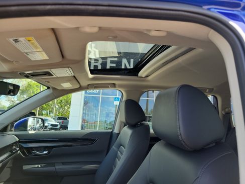 Used 2025 Honda CR-V EX-L image 11