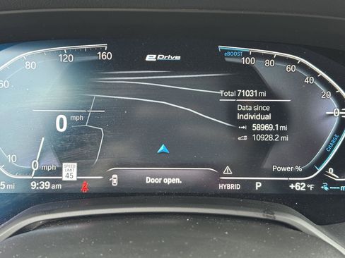 Used 2023 BMW X5 xDrive45e w/ Climate Comfort Package image 28