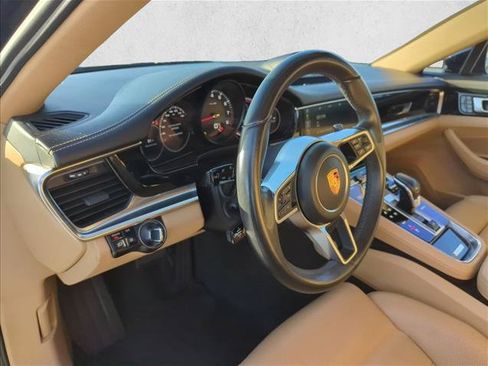 Used 2018 Porsche Panamera 4 AWD/4WD image 13