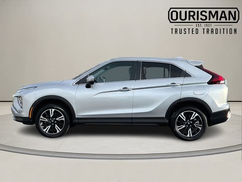 Used 2024 Mitsubishi Eclipse Cross SE image 3