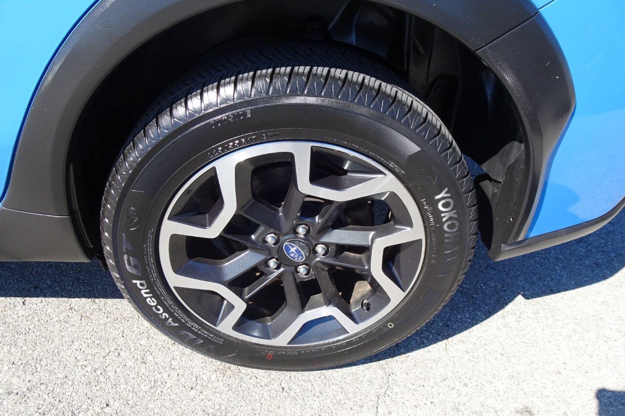 Used 2017 Subaru Crosstrek 2.0i Premium AWD/4WD image 10
