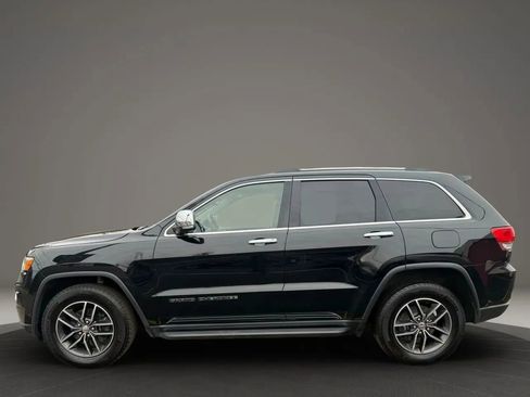 Used 2018 Jeep Grand Cherokee Limited w/ Trailer Tow Group IV image 8