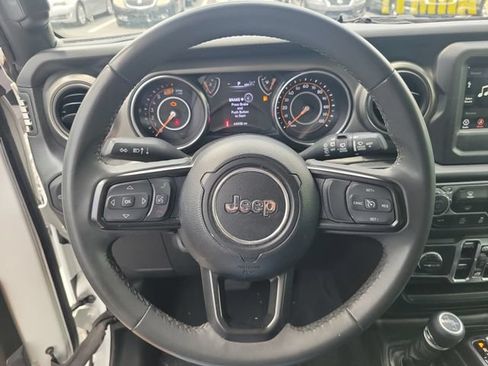 Used 2023 Jeep Wrangler Unlimited Sport AWD/4WD image 24
