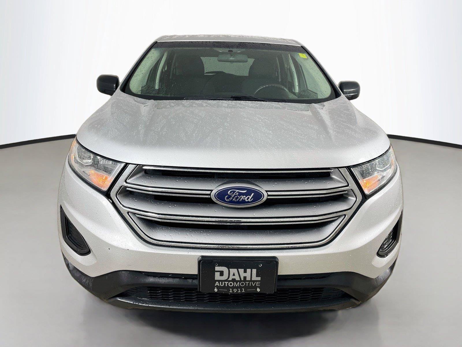Used 2017 Ford Edge SE AWD/4WD image 3
