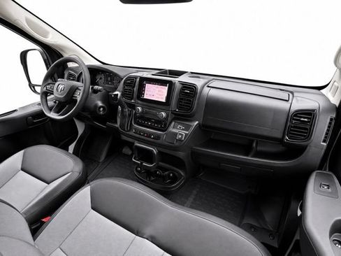 Used 2025 RAM ProMaster 2500 w/ Convenience Group FWD image 16