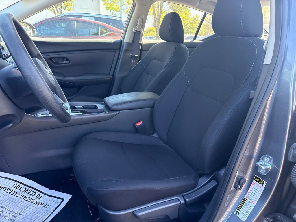 Used 2025 Nissan Sentra S w/ Trunk Package FWD image 8