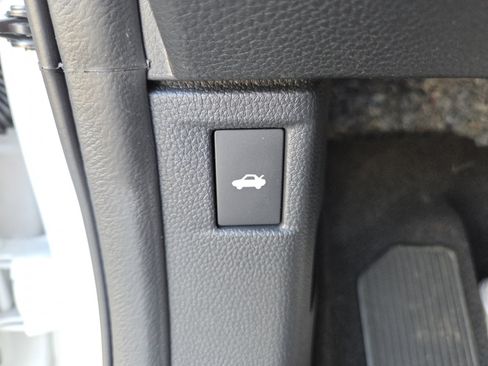 New 2026 Honda Accord LX image 19