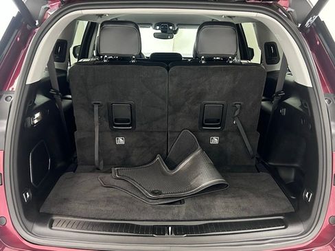 Certified 2021 Jeep Grand Cherokee L Limited AWD/4WD image 9