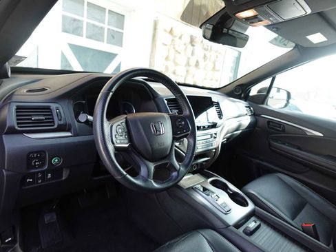 Certified 2023 Honda Passport EX-L image 15