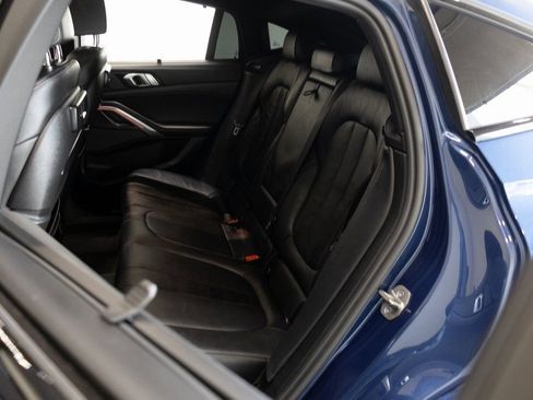 Used 2022 BMW X6 M50i w/ Executive Package image 21