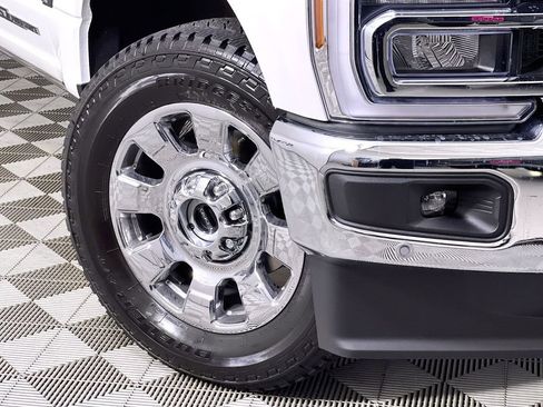 New 2025 Ford F250 King Ranch w/ Chrome Package image 10