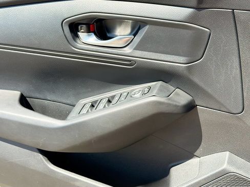 Used 2023 Honda Accord LX image 21