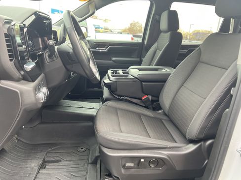 Used 2024 GMC Sierra 1500 Elevation image 16