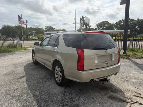 Used 2008 Cadillac SRX w/ Utility Package RWD image 8