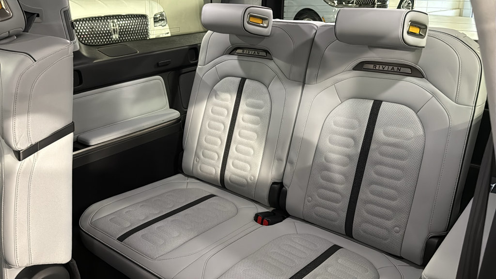 Used 2023 Rivian R1S Adventure Quad AWD/4WD image 25