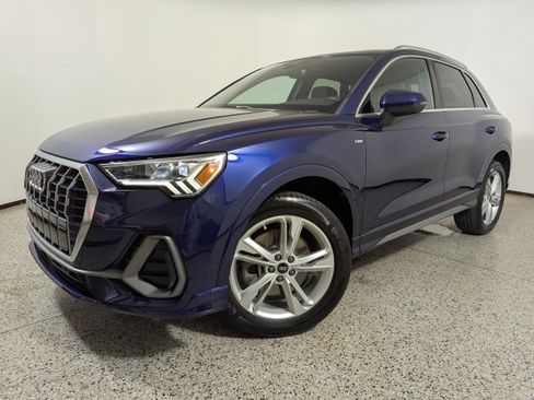 Certified 2023 Audi Q3 2.0T Premium Plus w/ Premium Plus Package image 18