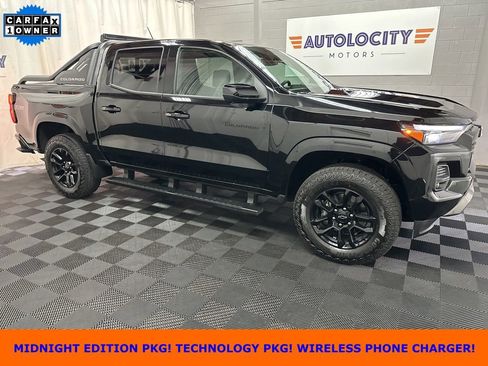 Used 2025 Chevrolet Colorado Z71 w/ Midnight Edition AWD/4WD image 1
