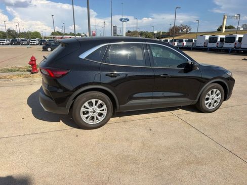 Used 2023 Ford Escape Active FWD image 10