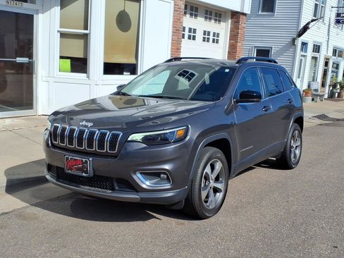 Used 2022 Jeep Cherokee Limited AWD/4WD image 2