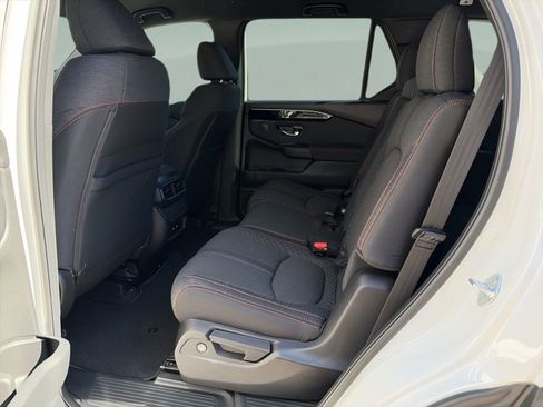 New 2026 Honda Pilot Sport image 18