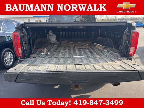 Used 2020 GMC Sierra 2500 4x4 Crew Cab w/ Convenience Package image 24