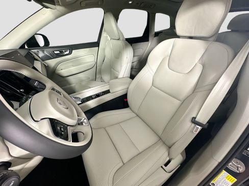 New 2026 Volvo XC60 B5 Ultra w/ Protection Package Premier AWD/4WD image 22
