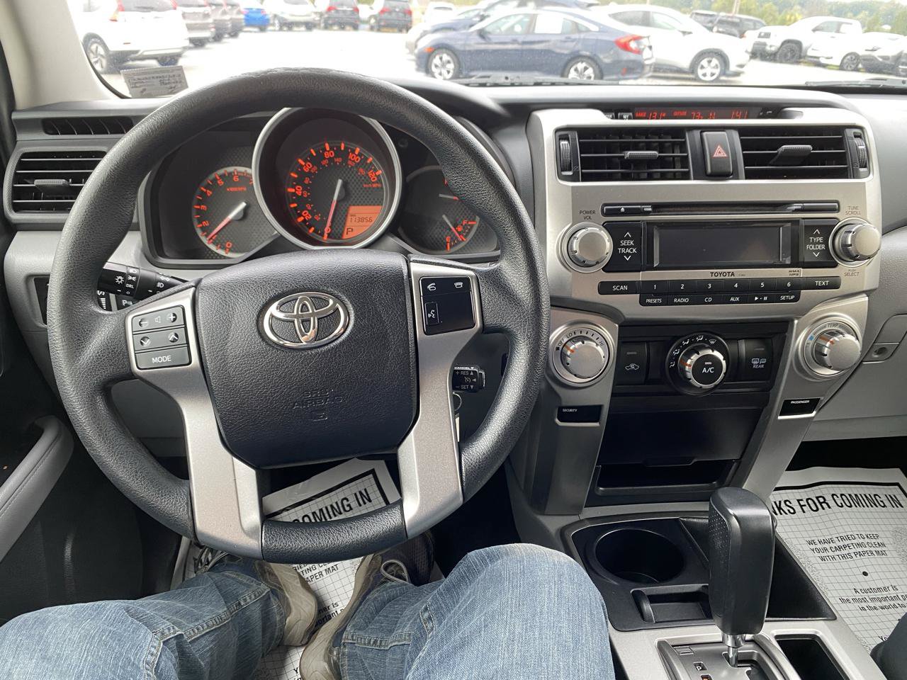 Used 2010 Toyota 4Runner SR5 AWD/4WD image 11